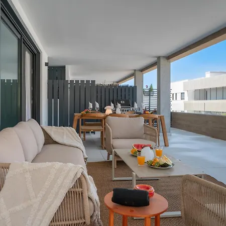 Luxury 3 Bdrm Boutique Hideaway W Magical Views Marbella