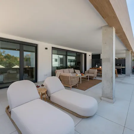 Luxury 3 Bdrm Boutique Hideaway W Magical Views * Marbella