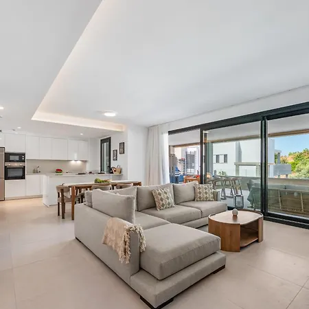 Luxury 3 Bdrm Boutique Hideaway W Magical Views Apartament Marbella